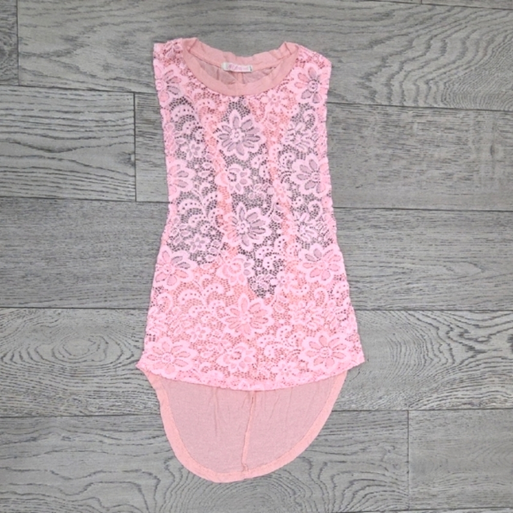 *2/10* Ardene Lace Pink Lace Sleeveless Top